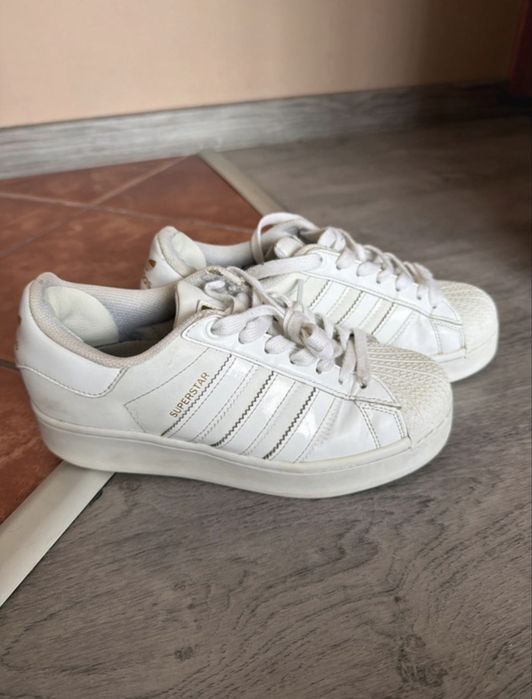 Adidas superstar białe