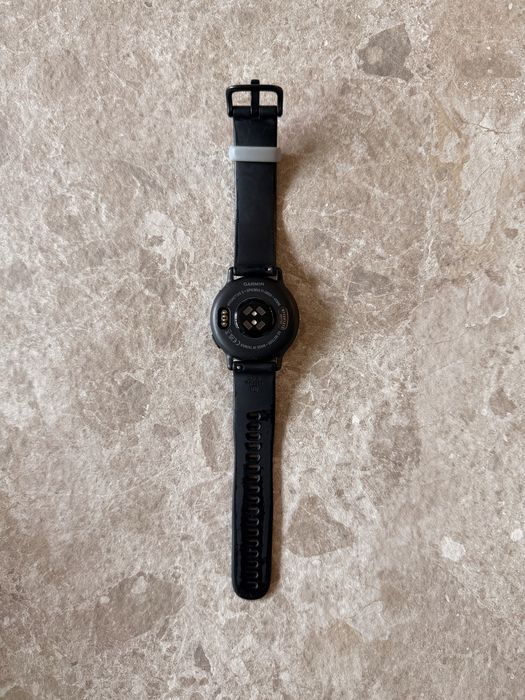 Zegarek garmin vivoactive5 czarny 42mm