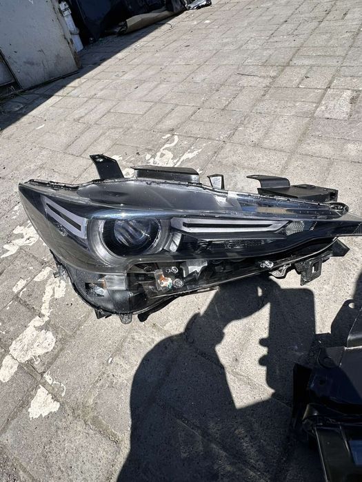 Задній ліхтар мазда сх5 22+ та інші запчастини