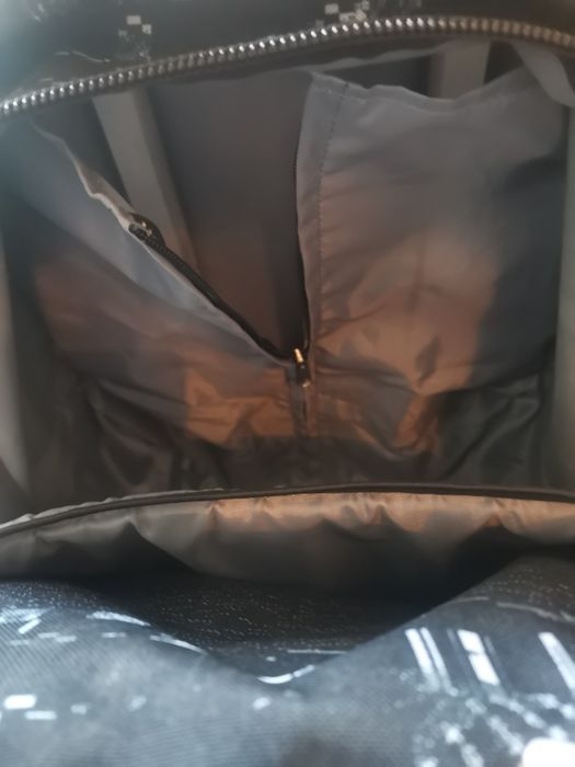 Mochila escolar, Nova, costas+asas ergonómicas+trolley 25€