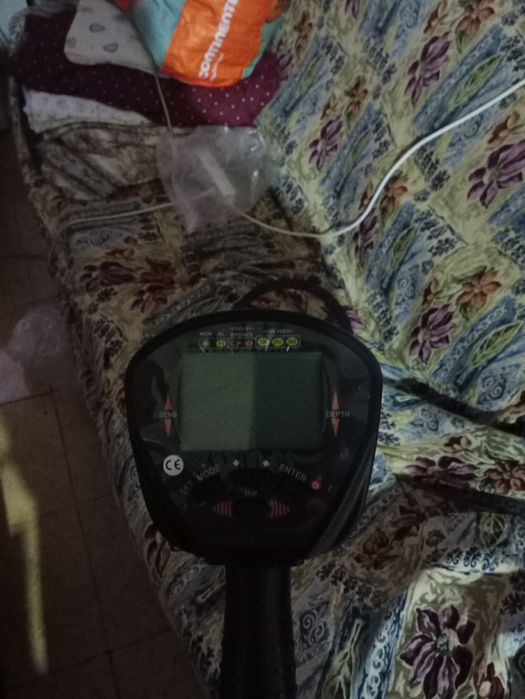 Detetor de metais MD-830 novo