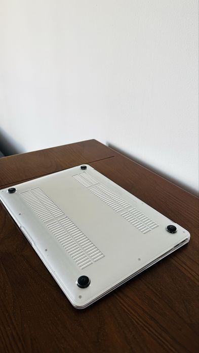Macbook air M1 (conservado)