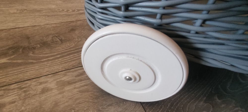 Wózek dla lalek wiklinowy