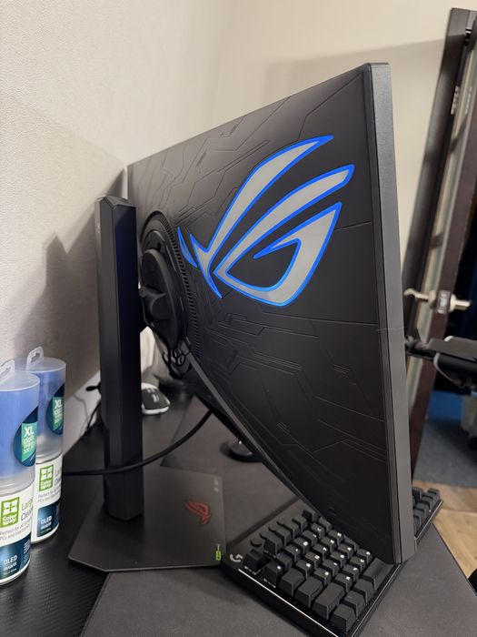 Монітор Asus ROG Strix XG27 ACMEG