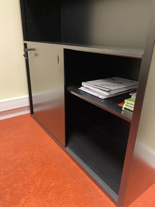 Estante Armário misto Staples