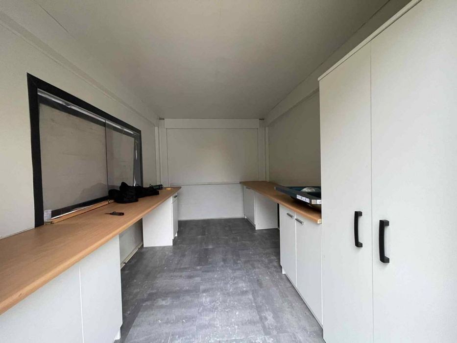 Kontener gastronomiczny 4x2,5m