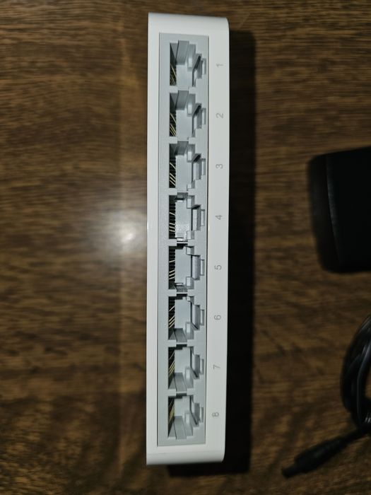 Kомутатор TP-Link TL-SF1008D 8 optib, B>MBaHnň