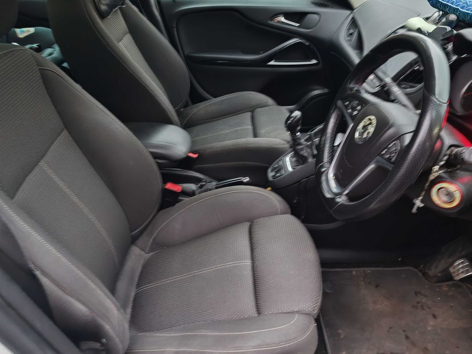 Vauxhall zafira tourer