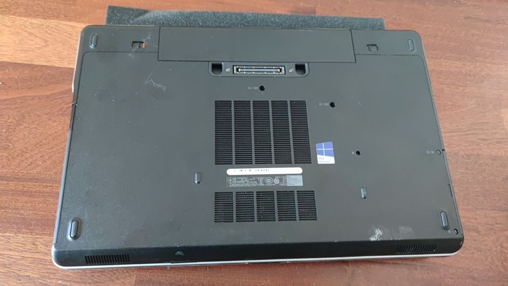 Dell Latitude e6540 15,6" IPS FullHD  i5-4310M RAM- 8gb SSD-128Gb AMD Radeon HD 8790M 2GB