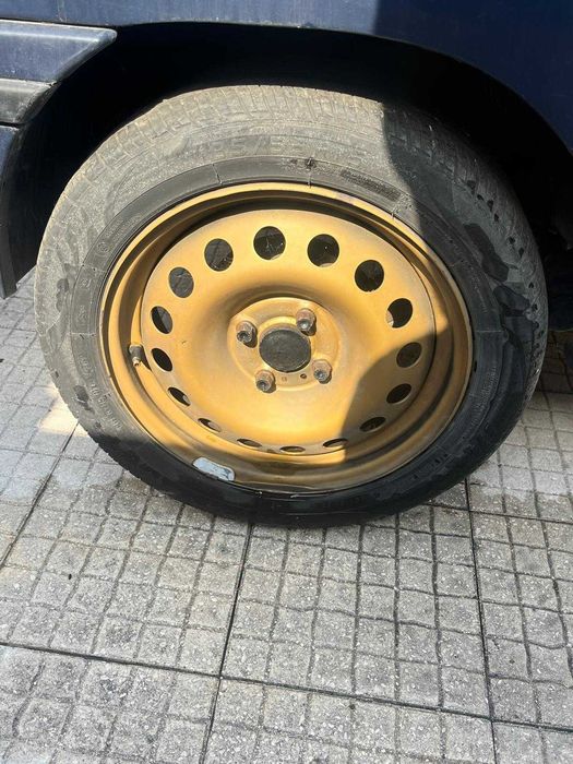 Jogo de 4 Jantes 15" Ferro com Pneus 4x100
