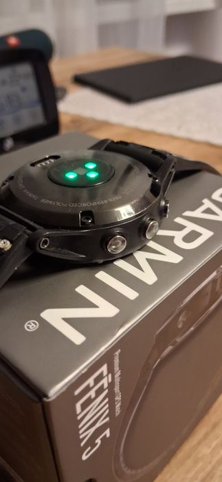 Garmin Fenix 5 sapphire cristal