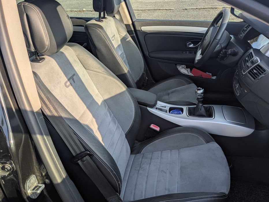 Renault Laguna 3 Break 2.0 DCI GT (4WS) 180 cv