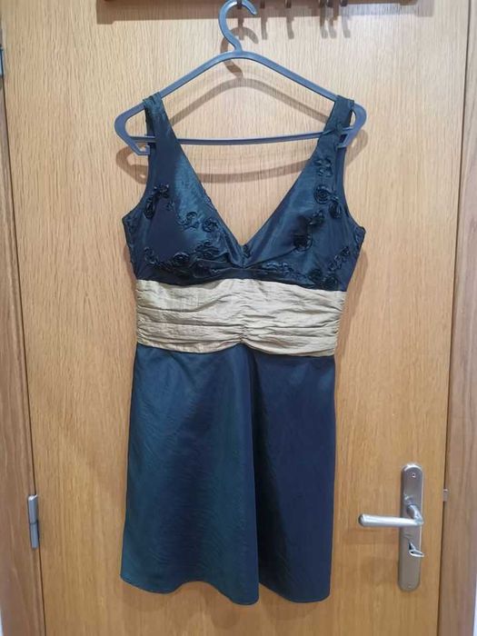 Vestido de cerimonia verde escuro