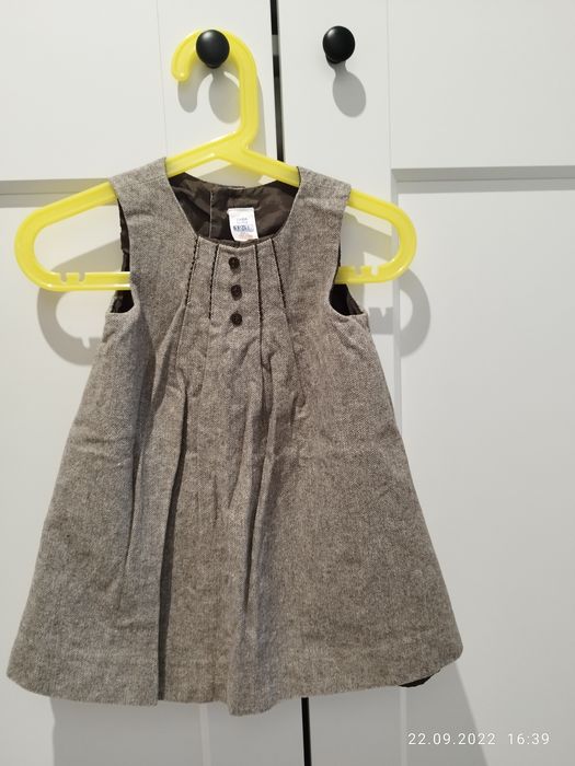 Elegancka sukienka Zara 12-18 miesięcy