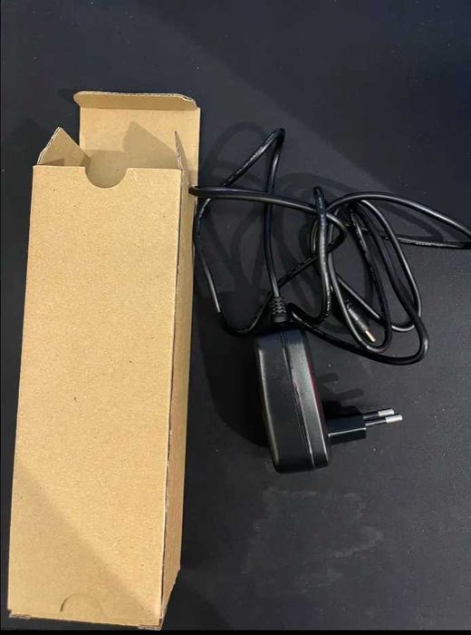 Laptop Techbite ZIN 11.4”– dotykowy ekran, tryb tabletu, zwrot(orange)