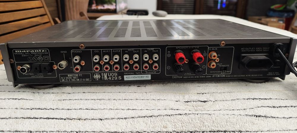 Marantz SR1020  amplituner