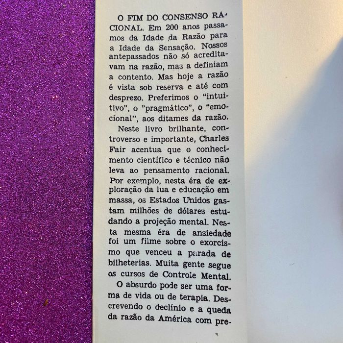 A era do absurdo - O fim do consenso racional (portes incluídos)
