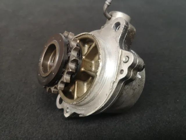 Bomba de vácuo originais  Mazda 6 MZR-CD 2.2 2009- EPC