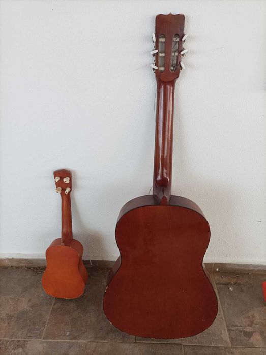 Ukulele Agulona + Guitarra clássica Lucinda AXL 5107 4/4