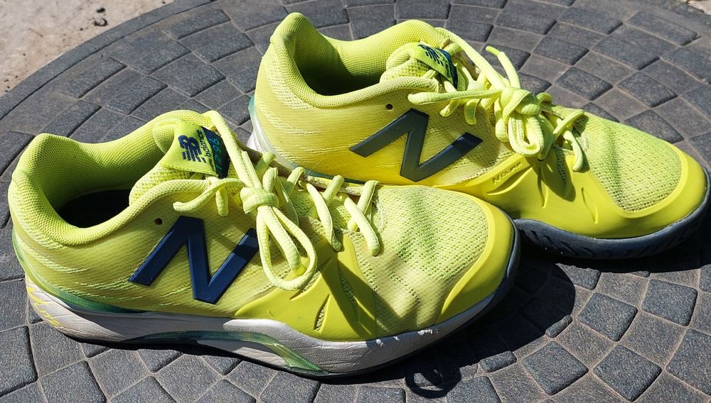 кросівки New Balance