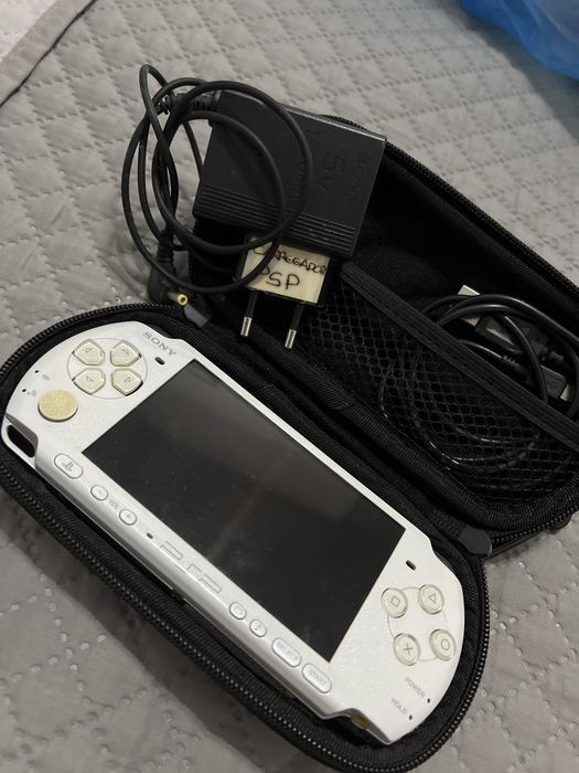 PSP portable slim white