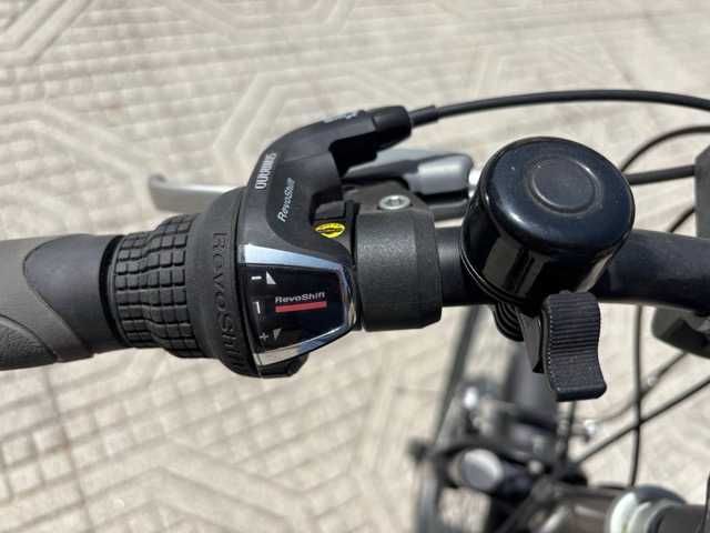 Bicicleta de cidade como nova