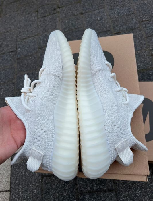 Yeezy boosty v2 bone