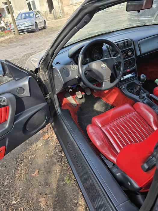 Alfa Romeo Spider 3.0 v6
