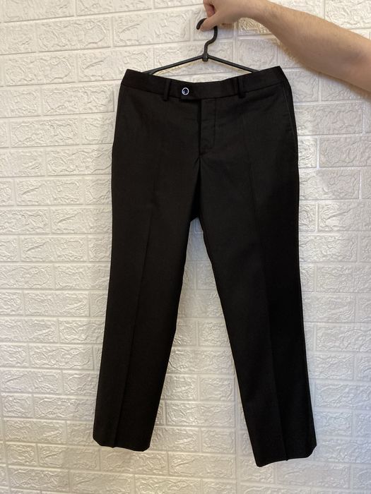 Костюм чоловічий в ідеальному стані.