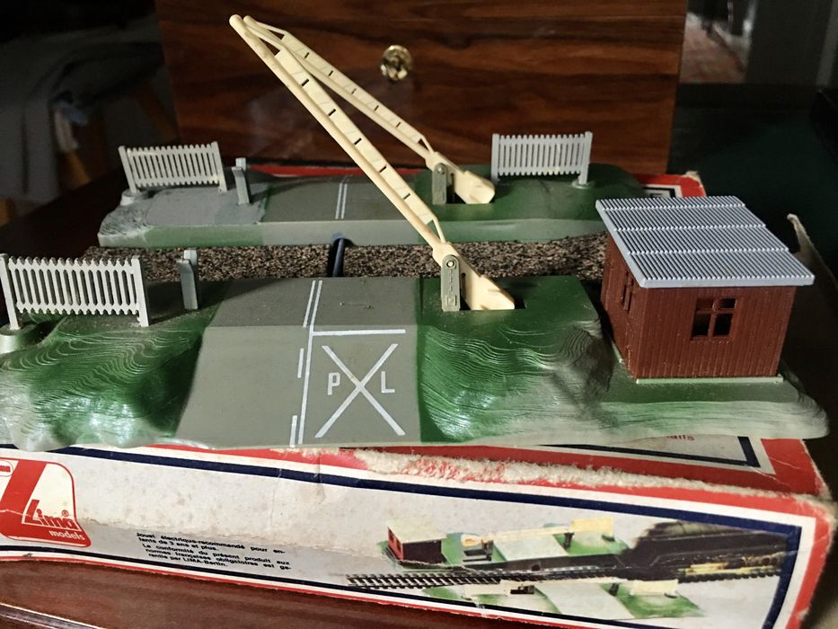 Passagem Nivel Lima HO Vintage