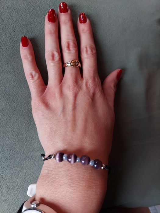 Branzoletka sznurkowa