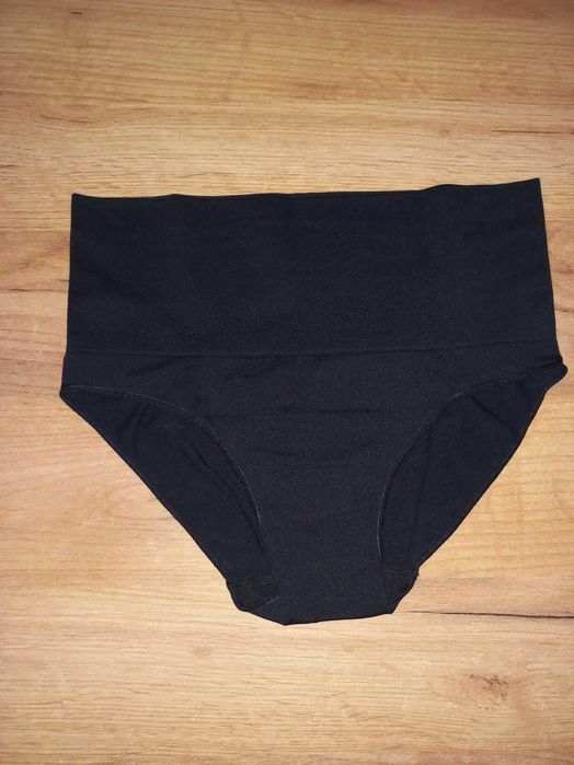 Figi OYSHO, czarny S/36