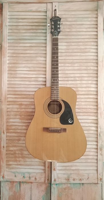 Гітара акустична Epiphone DR-100 NА
