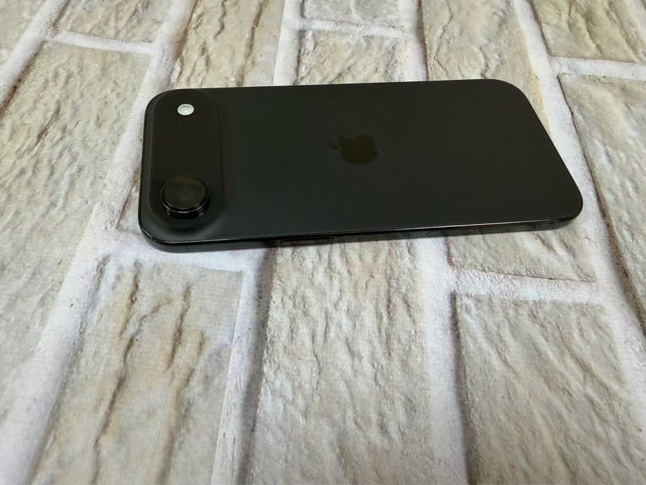 Iphone 17 Air 256gb neverlock Space Black 830$