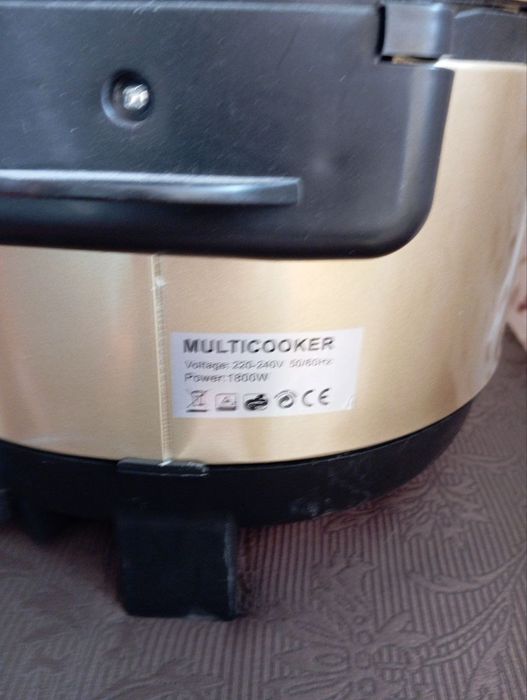 Мультиварка на продаж