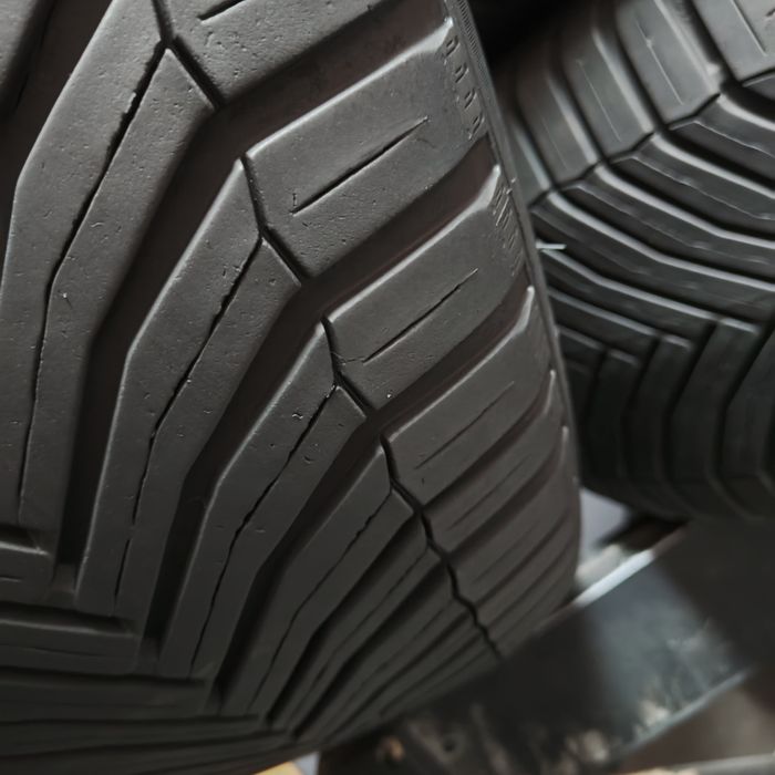 255/55/19 XL Michelin Cross Climate SUV