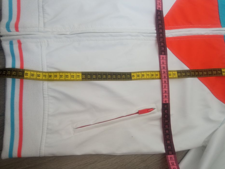 Вітровка спортивна кофта