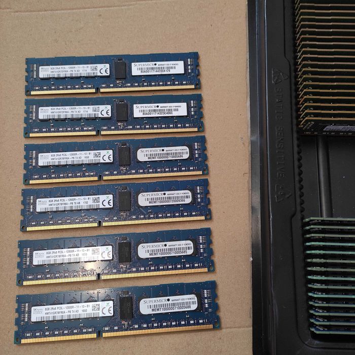 Серверна DDR3 8GB / 16GB 12800R / 12800  2Rx8 /2Rx4 1600 Mhz