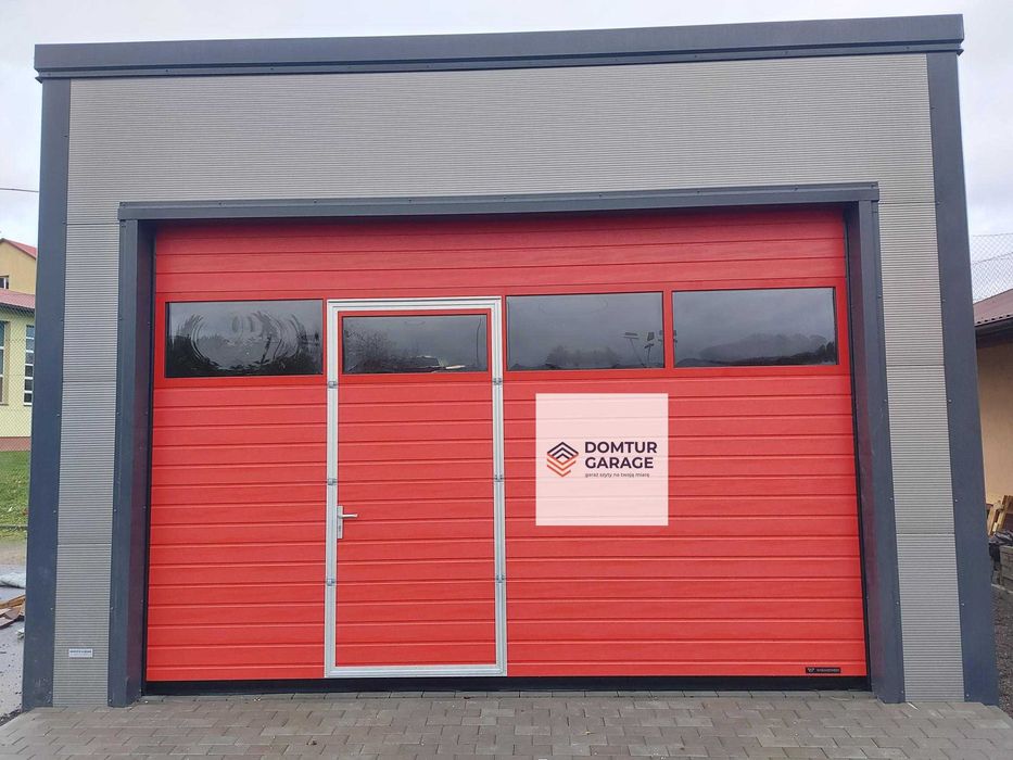 Domki garaż budynek ocieplany z płyt warstwowych