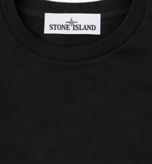 T-shirt preta Stone Island