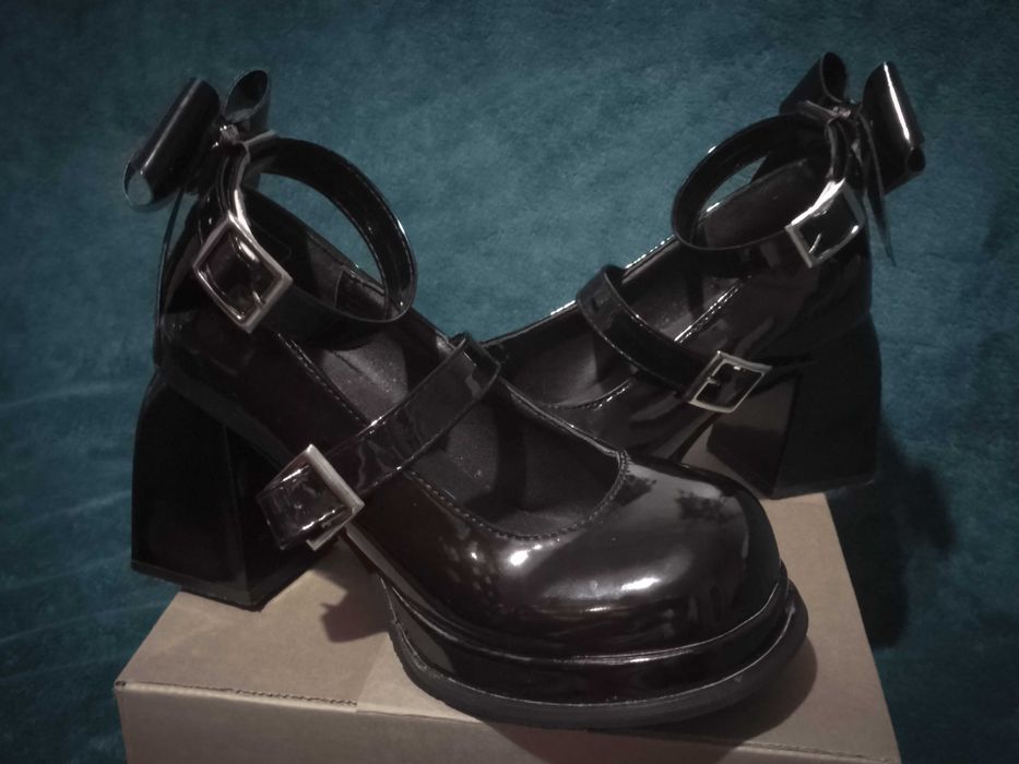 Лакові Туфлі Мері Джейн Лоліта 35 розмір на підборах