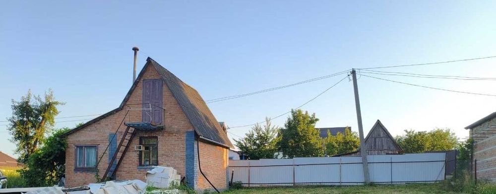 Дача для постійного проживання або відпочинку у Фастові.