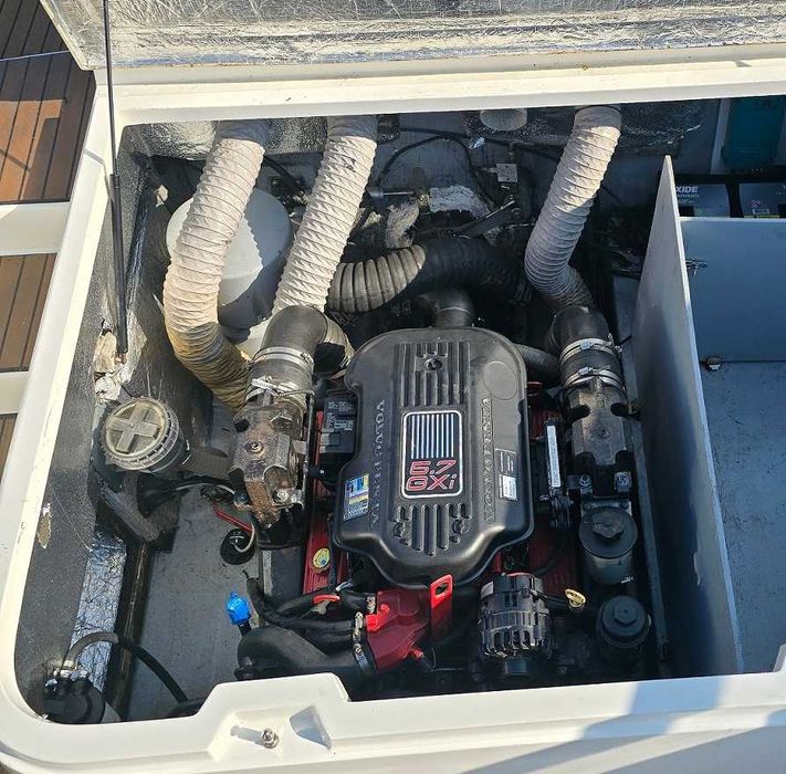 Łódź motorowa NAVIA ONE