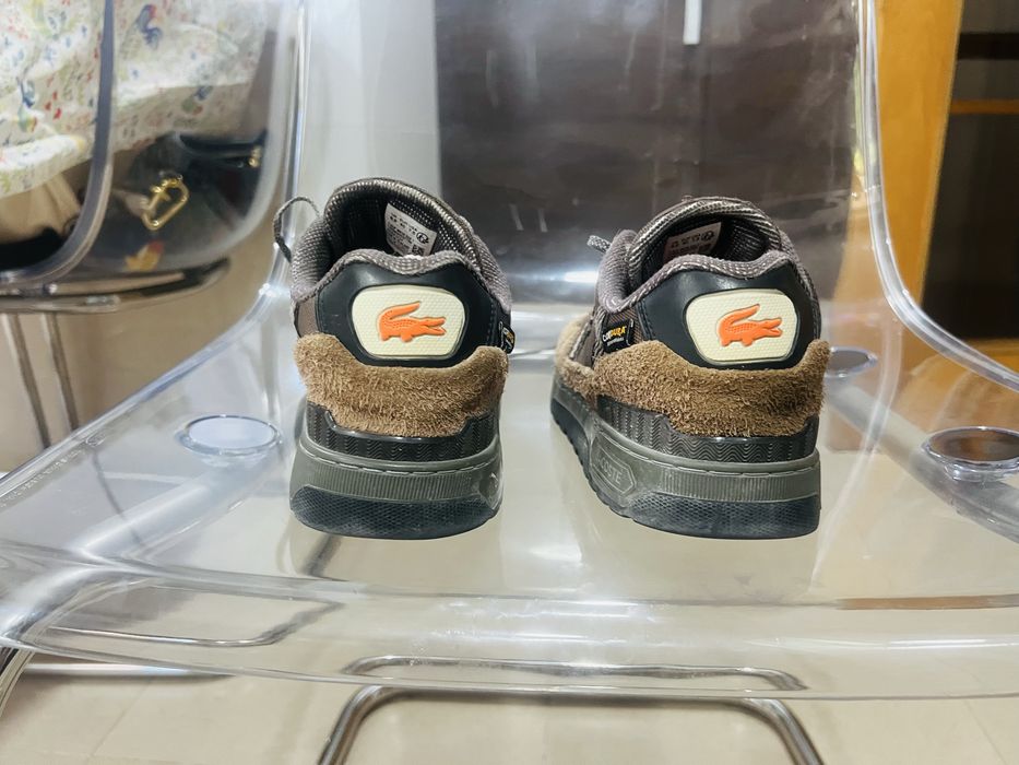 Tenis Lacoste Castanho
