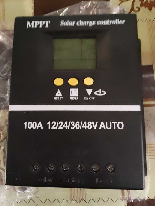 Контролер для сонячних батарей 100амперМРРТ.