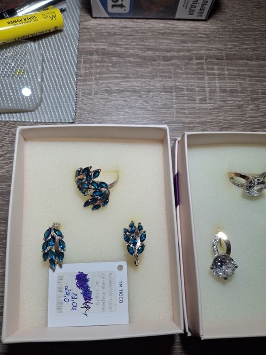 Срібло,комплекти.