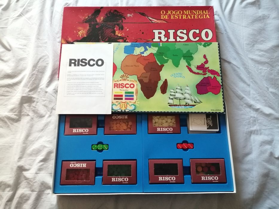 Jogos de tabuleiro Majora