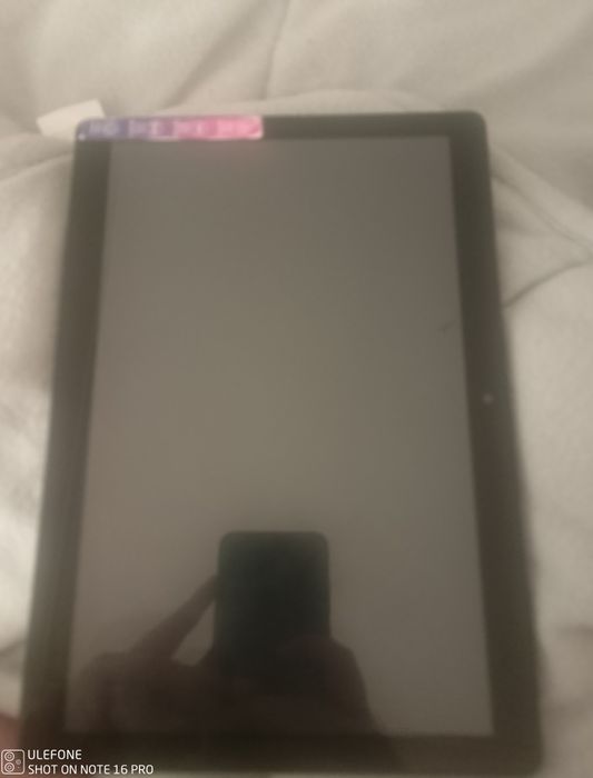 Tablet usado mas com poucos riscos e ecrã em boas condições