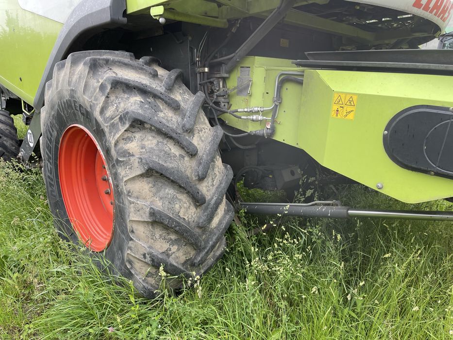 Продам Claas lexion 670