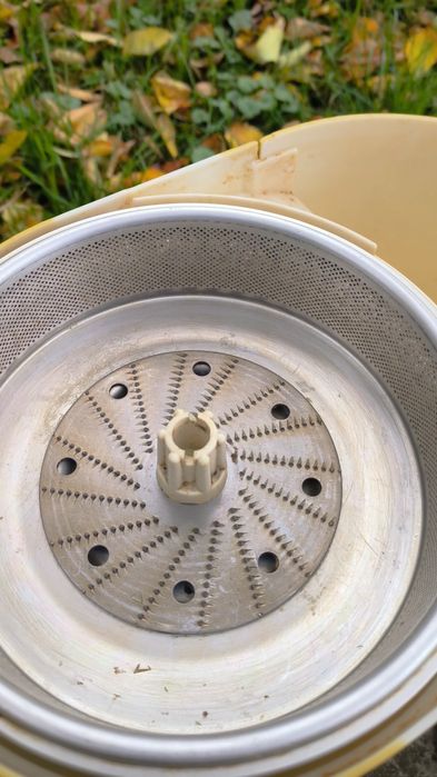 Росинка СВСП 106 соковижималка та ножі